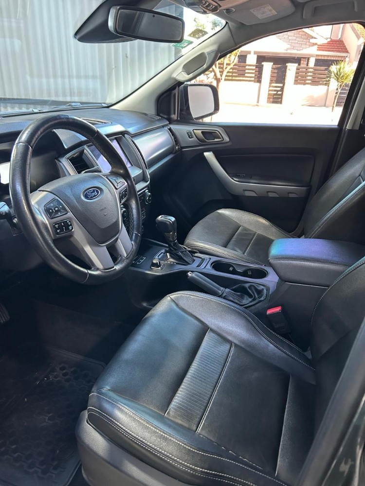 Ford RANGER PICK - UP 3.2 Limited DC 4x4 At — foto 12