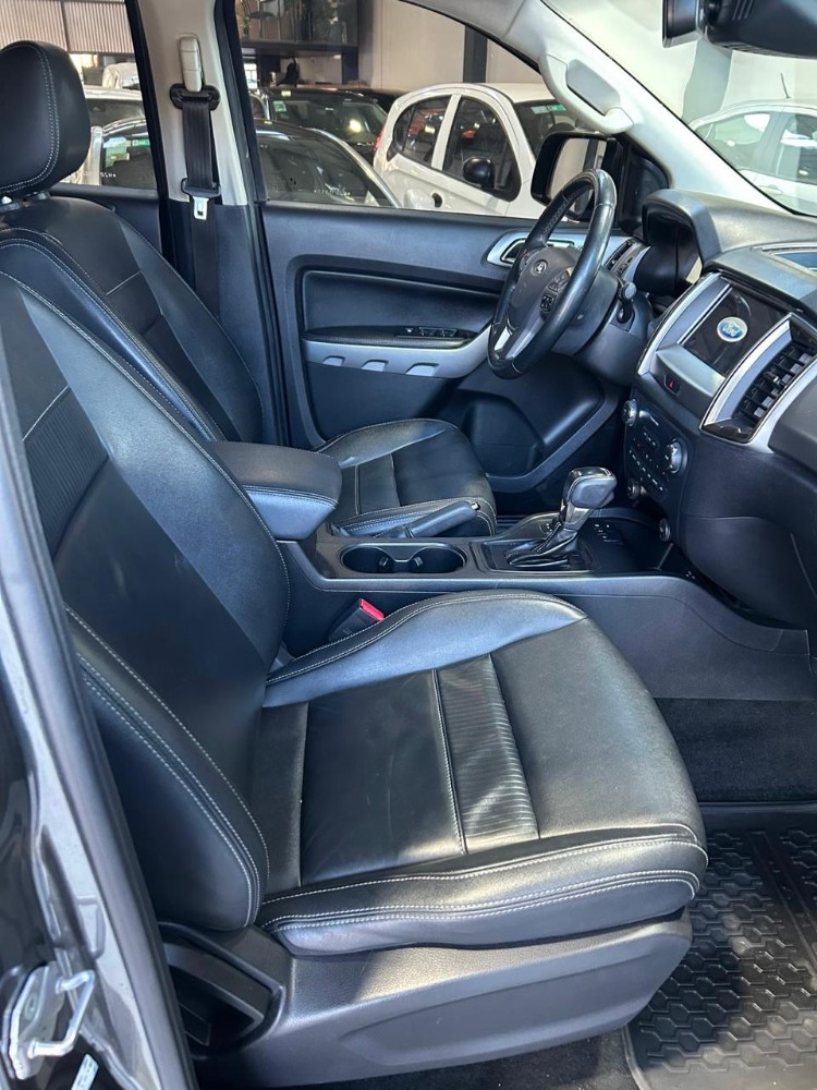 Ford RANGER PICK - UP 3.2 Limited DC 4x4 At — foto 14