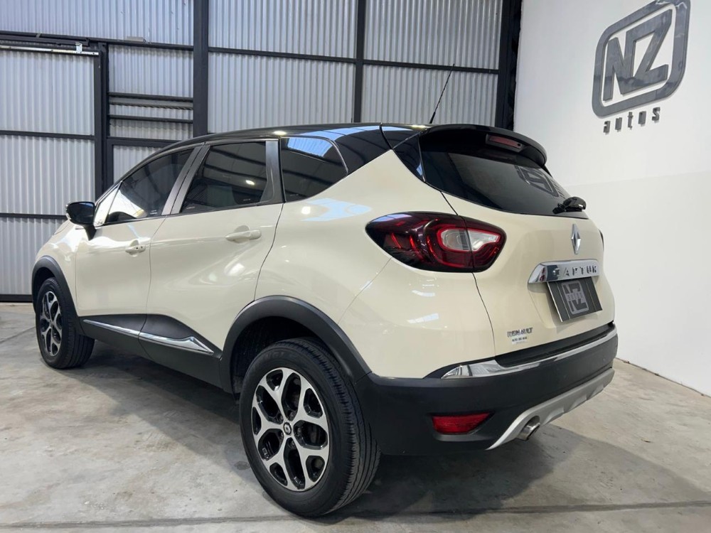 Renault Captur 2.0 Intens — foto 4