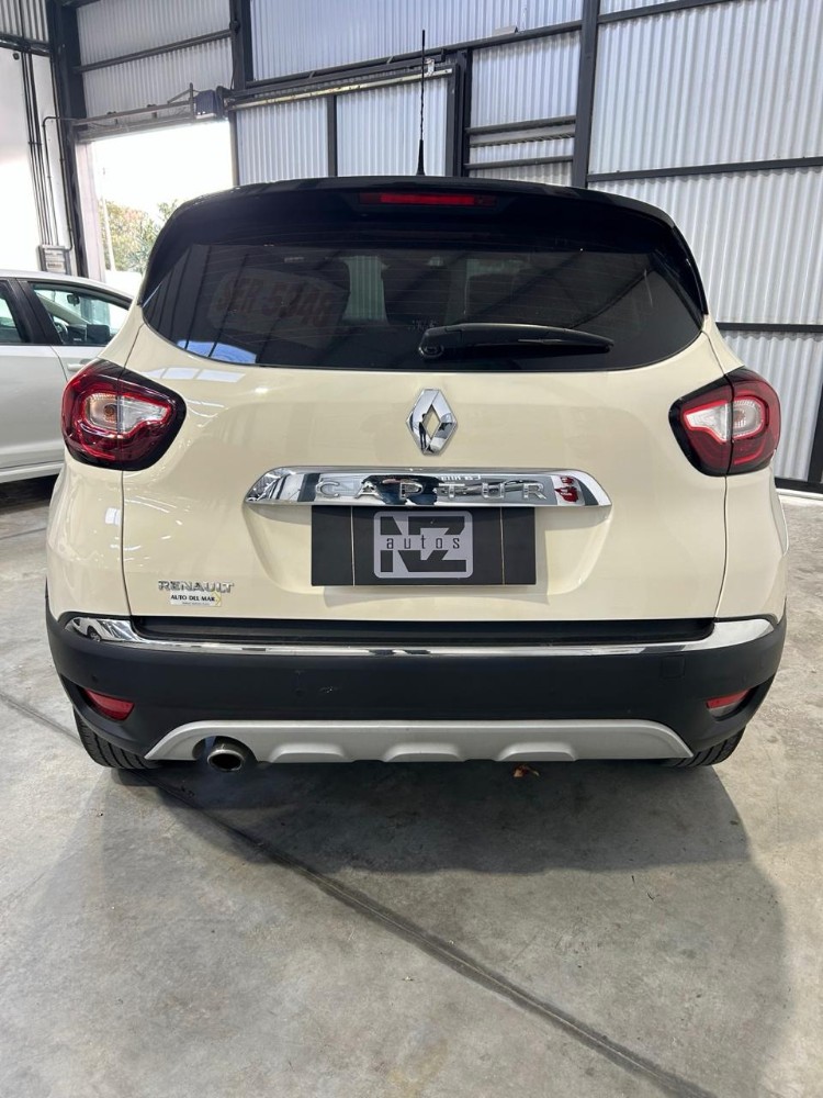 Renault Captur 2.0 Intens — foto 5