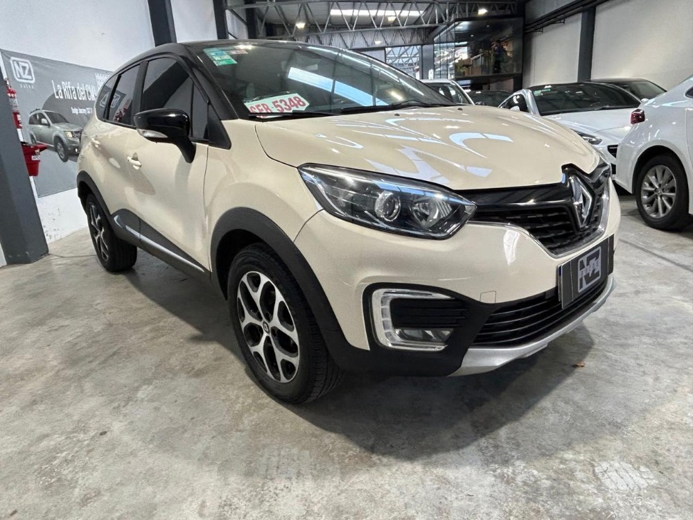 Renault Captur 2.0 Intens — foto 7