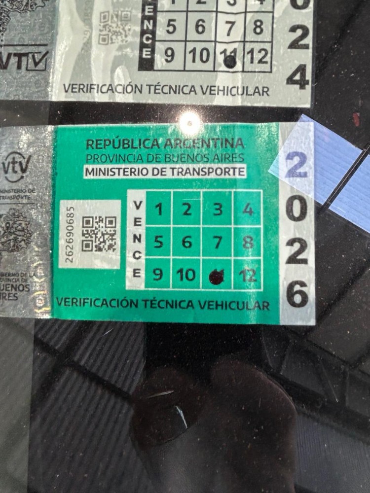 Renault Captur 2.0 Intens — foto 8