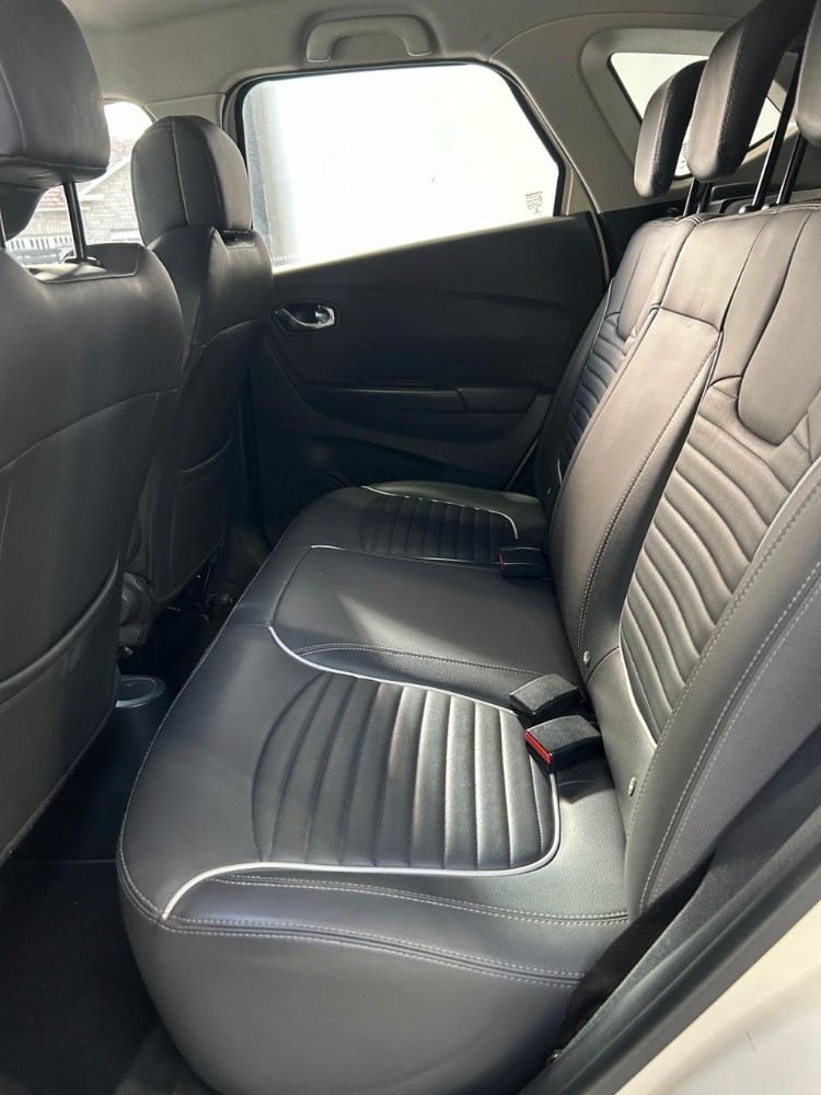 Renault Captur 2.0 Intens — foto 13