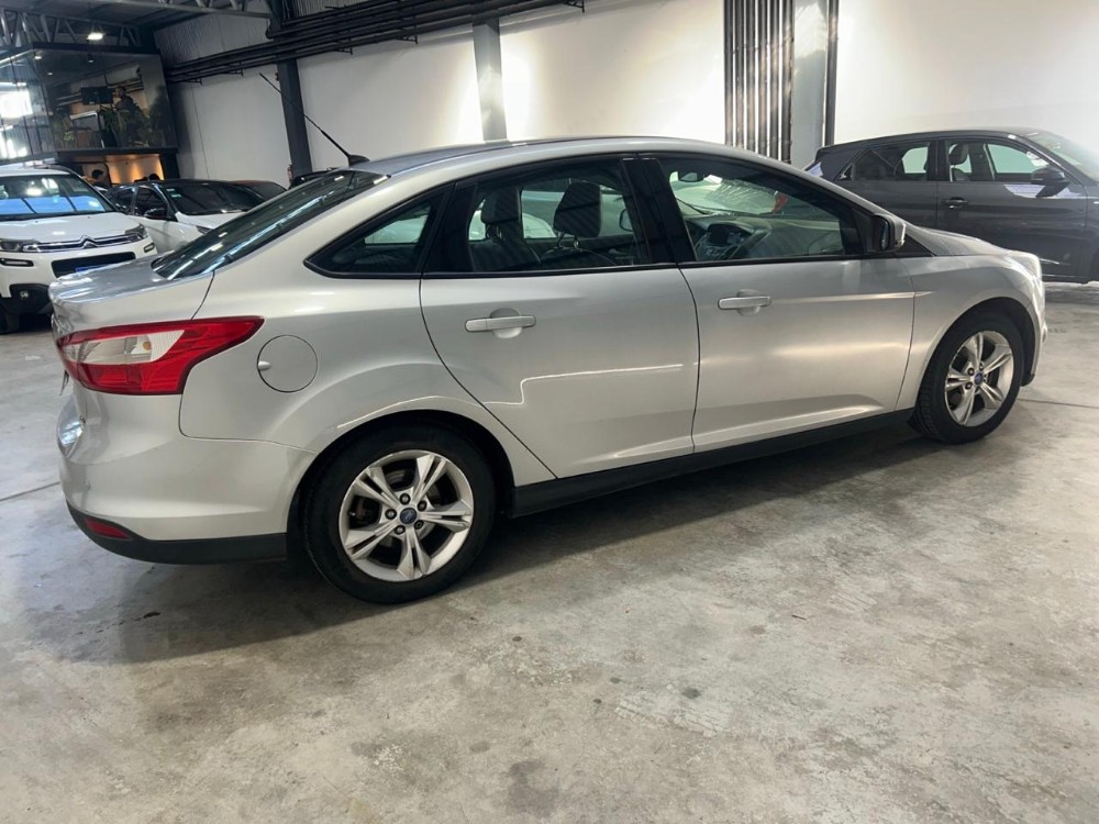 Ford Focus 2.0 SE Plus Mt — foto 7