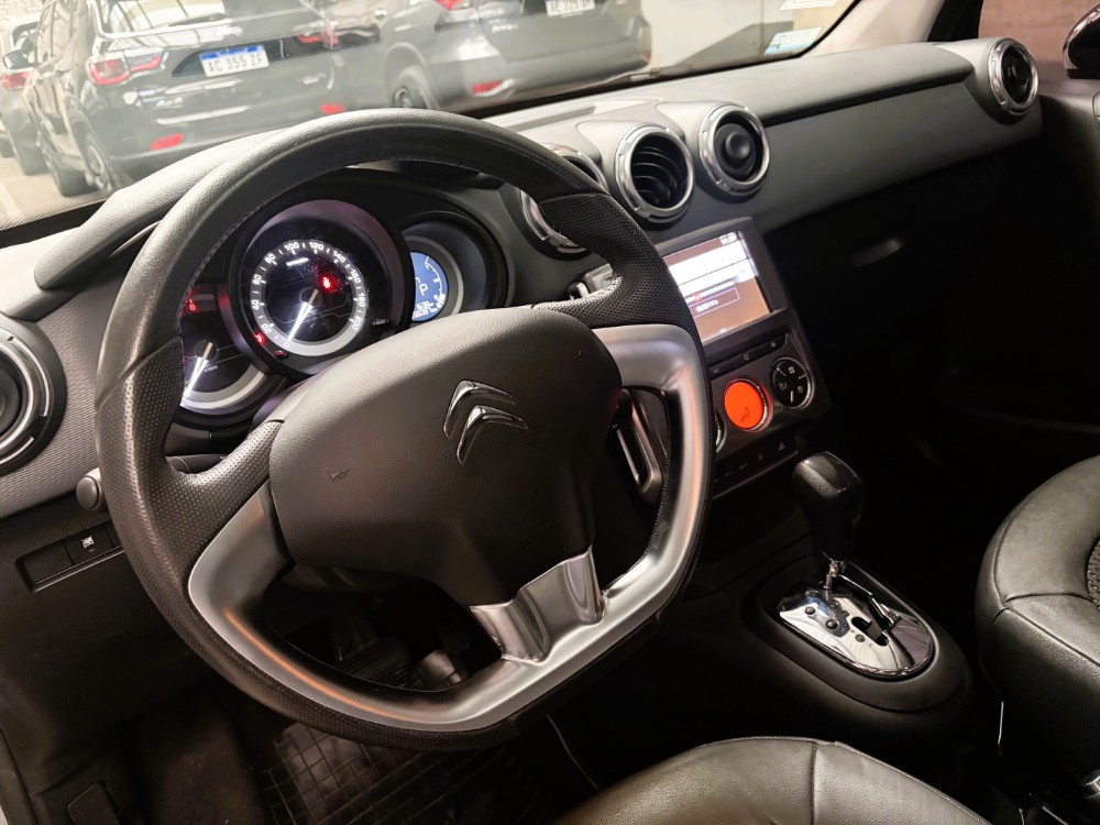 Citroën C3 VTI 115 AT6 SHINE AM18 — foto 9