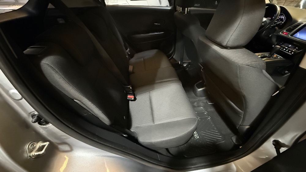 Honda HR-V 1,8 EX CVT — foto 11