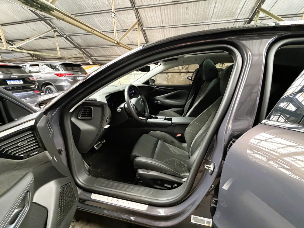 DS Automobiles DS4 ETOILE MY25 — foto 11