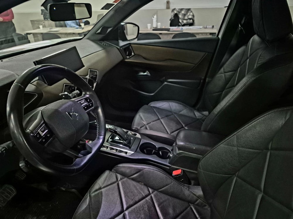DS Automobiles DS 3 3P 1,6 110 6AT So Chic Pure Tech — foto 4