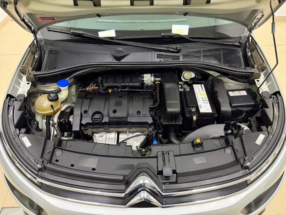 Citroën C4 Cactus VTI Feel Pack Plus — foto 9