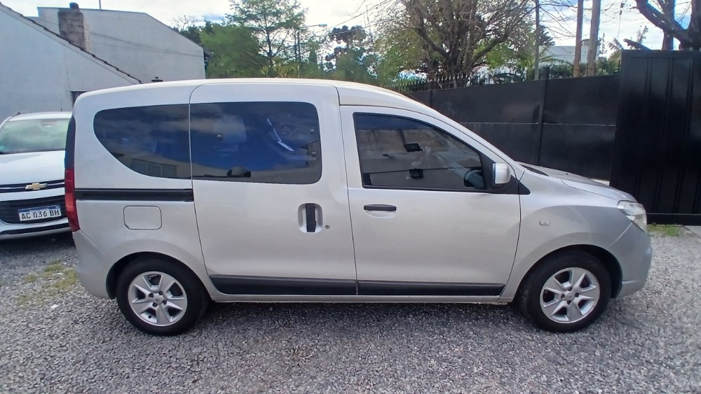 Renault KANGOO II VERSION PASAJEROS 1,6 Sce Zen 2024 — foto 5