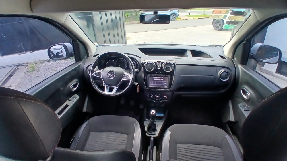 Renault KANGOO II VERSION PASAJEROS 1,6 Sce Zen 2024 — foto 8