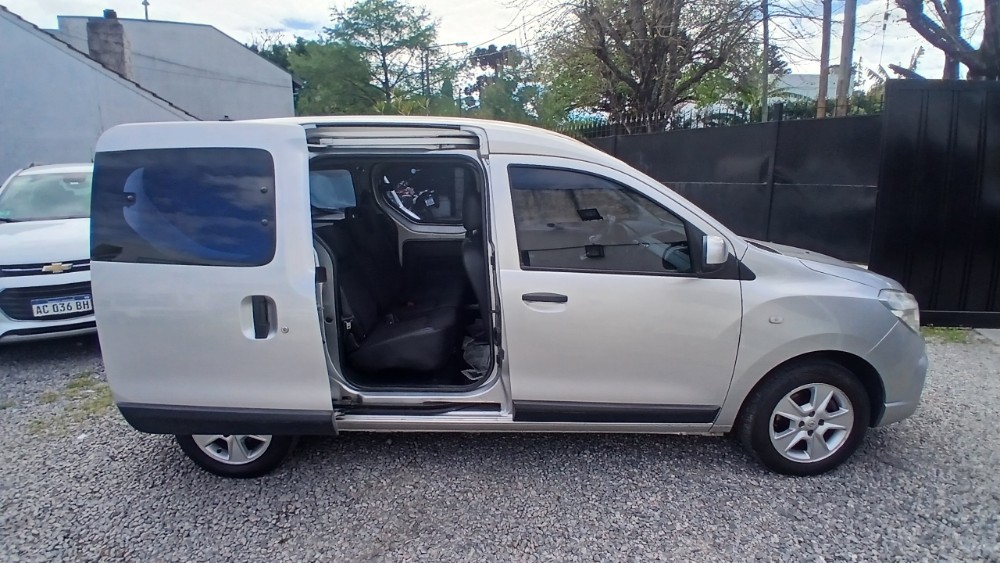 Renault KANGOO II VERSION PASAJEROS 1,6 Sce Zen 2024 — foto 9