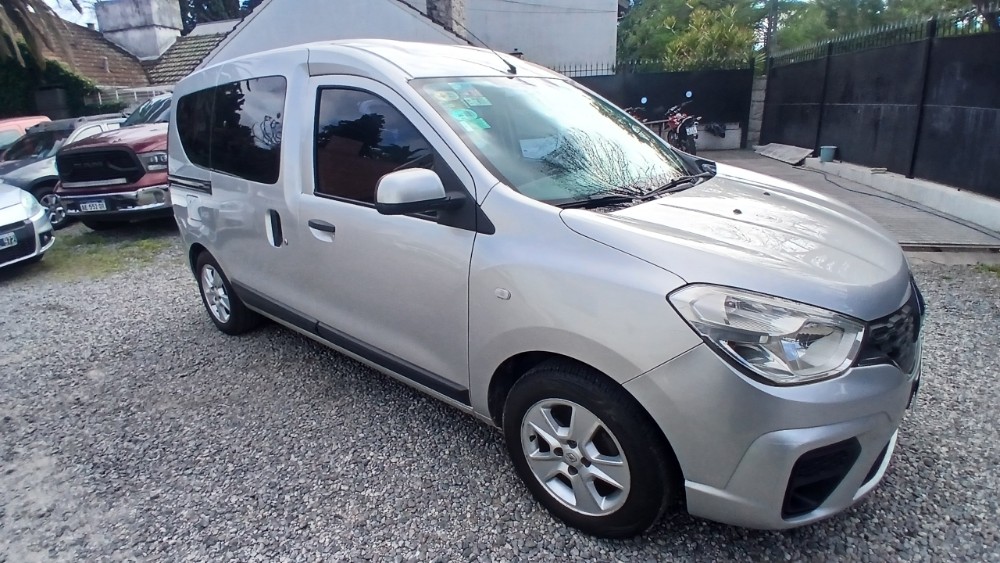 Renault KANGOO II VERSION PASAJEROS 1,6 Sce Zen 2024 — foto 10
