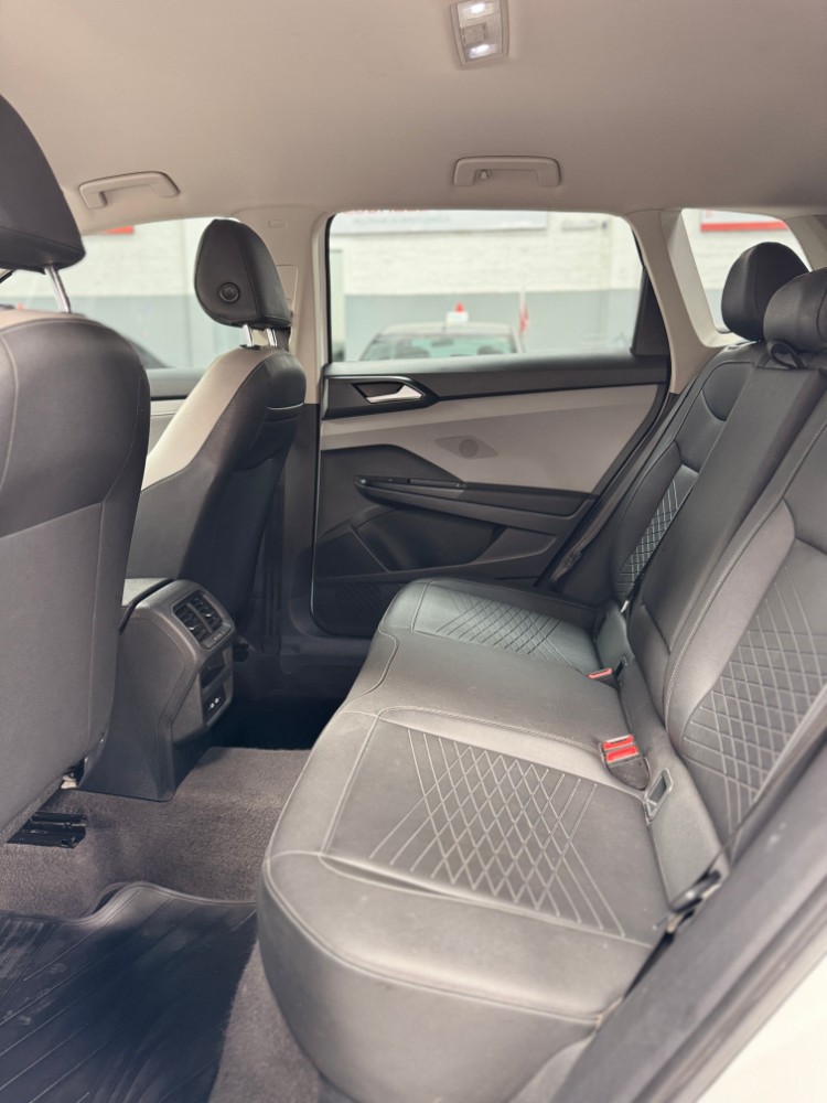 Volkswagen Taos Comfortline — foto 3