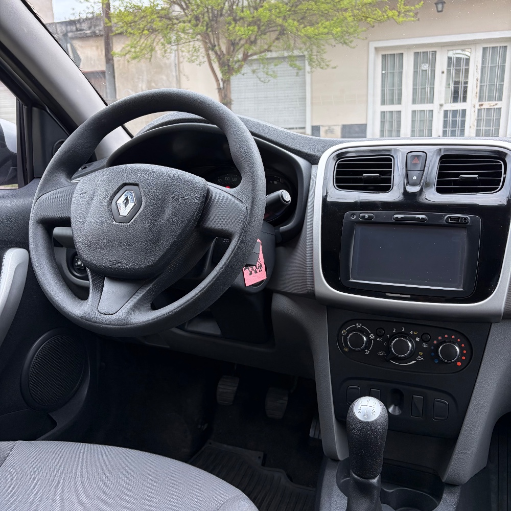 Renault Logan Expression 1.6 C/ GNC  — foto 7