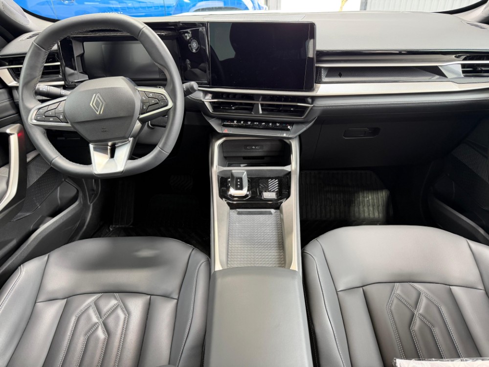 Renault BOREAL 1.3T 6AT Evolution — foto 10