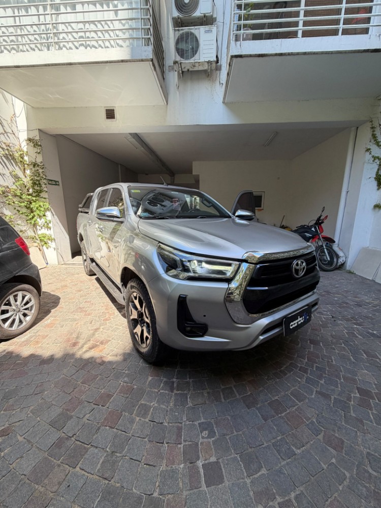 Toyota Hilux SRX 4x4 D/c 2.8 TDI 6 M/T manual — foto 9
