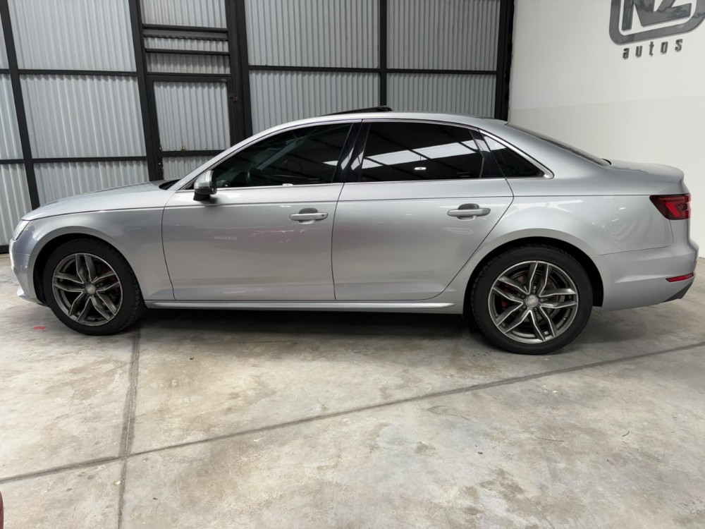 Audi A4 2.0 TFSI  — foto 4