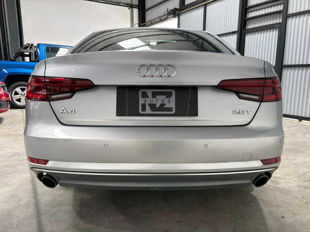 Audi A4 2.0 TFSI  — foto 6