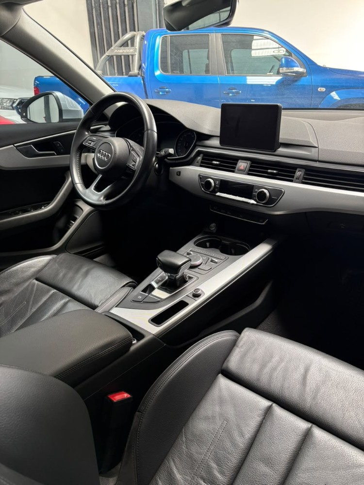 Audi A4 2.0 TFSI  — foto 14