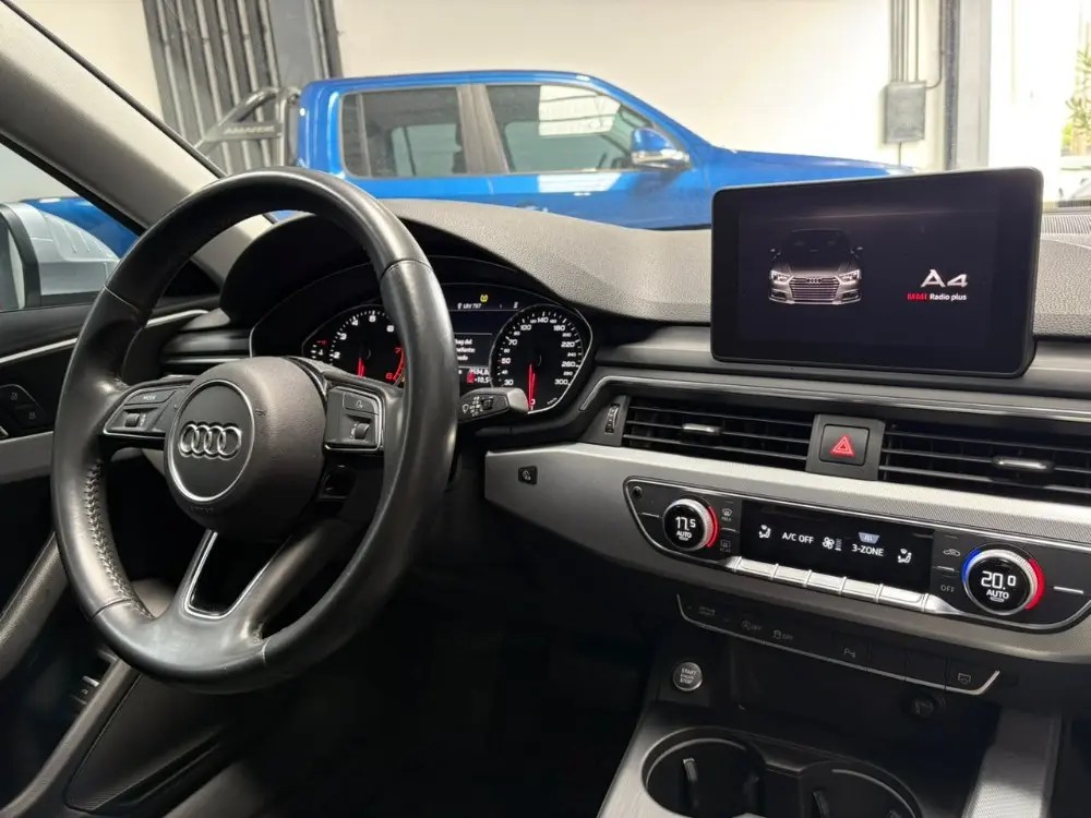 Audi A4 2.0 TFSI  — foto 17